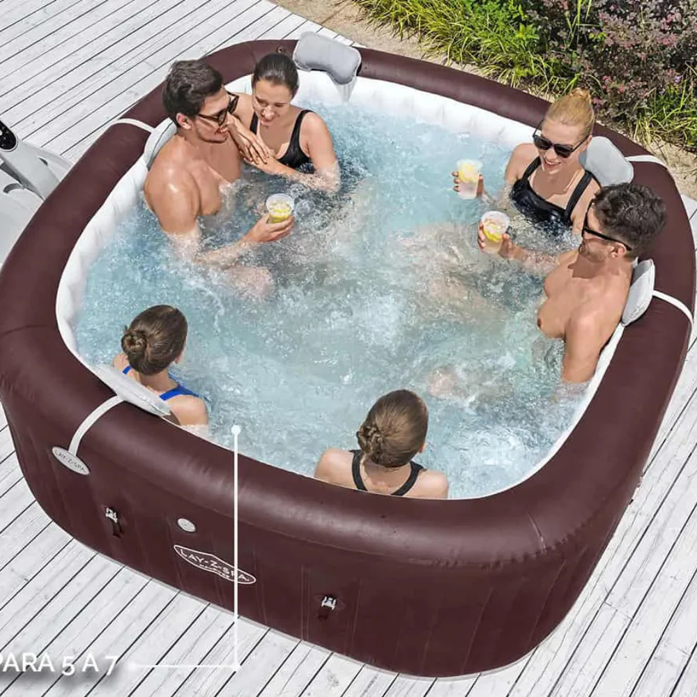 Aplicativo Bestway Smart Hub controlando o spa pelo celular